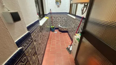 House in Centre photo 8