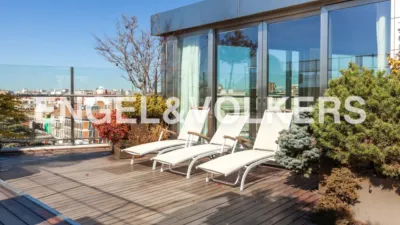 Duplex penthouse on Calle de Almagro photo 12