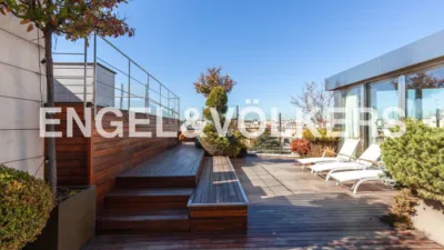 Duplex penthouse on Calle de Almagro photo 17