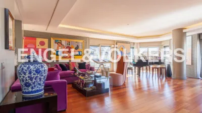 Duplex penthouse on Calle de Almagro photo 26