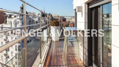 Duplex penthouse on Calle de Almagro photo 43