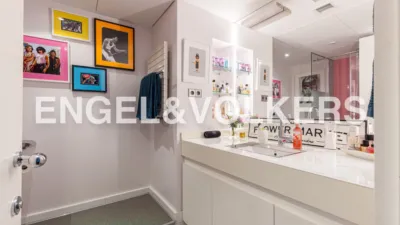 Duplex penthouse on Calle de Almagro photo 57