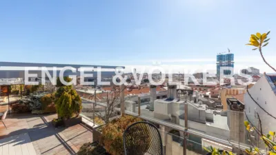 Duplex penthouse on Calle de Almagro photo 8