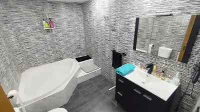 Flat on Carrer del Migdia photo 9
