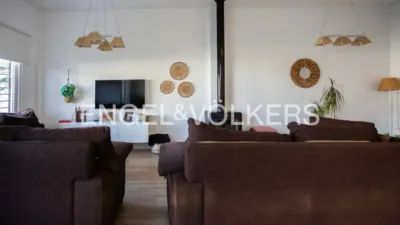 House in Oromana photo 9