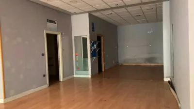 Local comercial en venta en Calle Avenida Schulz - Widok 2