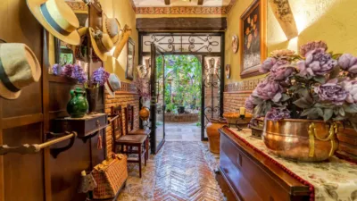 House on Calle Poligono 9, No. 72 photo 3