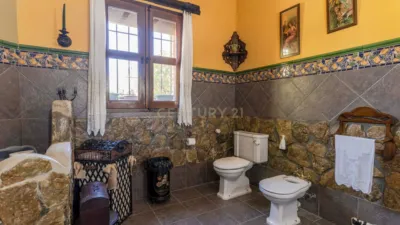 House on Calle Poligono 9, No. 72 photo 45