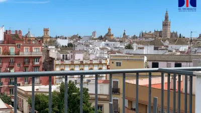 Piso en calle Recaredo photo 2