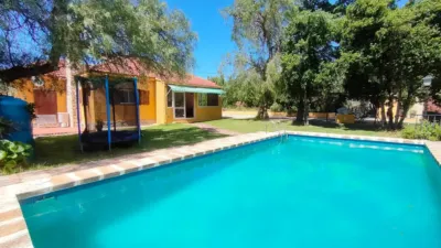 Chalet in Godelleta photo 2