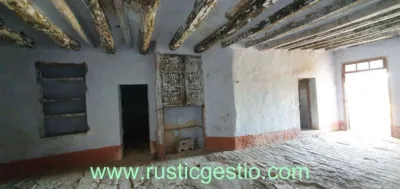 Rustic house in Sant Pere Sallavinera photo 11