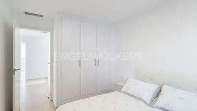 Casa en alquiler en Chiva, Chiva de 2.500 €<span>/mes</span>