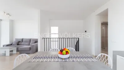 Casa en alquiler en Chiva, Chiva de 2.500 €<span>/mes</span>