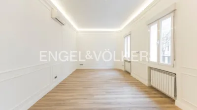 Apartment in Lista photo 2