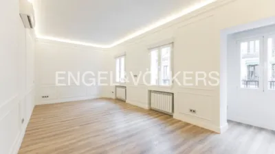 Apartment in Lista photo 3