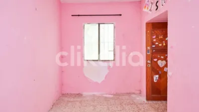 Apartment in San Bartolomé – Millán de Priego Street photo 10