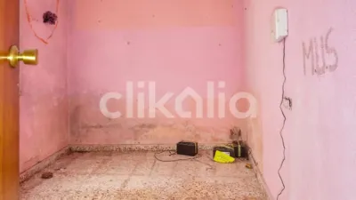 Apartment in San Bartolomé – Millán de Priego Street photo 16