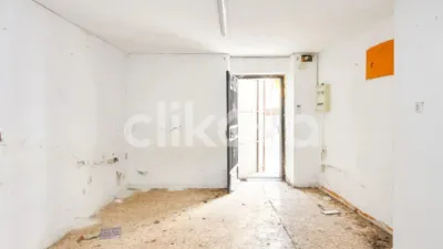 Apartment in San Bartolomé – Millán de Priego Street photo 6