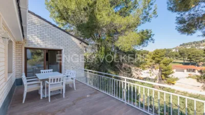 Casa en alquiler en Chiva, Chiva de 4.000 €<span>/mes</span>