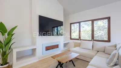 Casa en alquiler en Chiva, Chiva de 4.000 €<span>/mes</span>