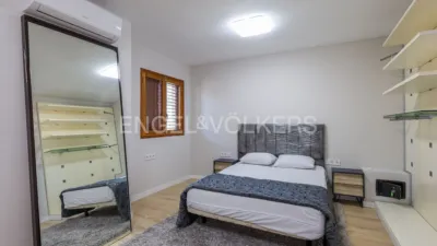 Casa en alquiler en Chiva, Chiva de 4.000 €<span>/mes</span>