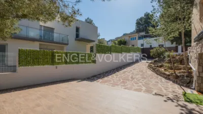 Casa en alquiler en Chiva, Chiva de 4.000 €<span>/mes</span>