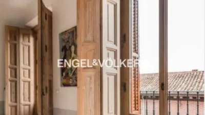 Piso en alquiler en Palacio - Imagen 3