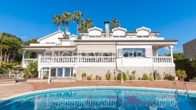 House in Alella photo 2