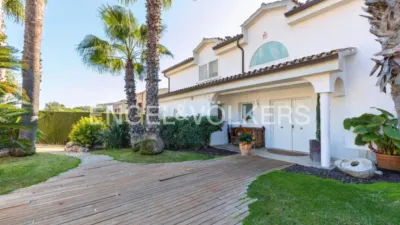 House in Alella photo 7