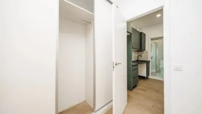 Apartment on Calle del Álamo photo 12