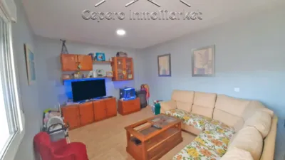 Semi-detached house in Vistahermosa photo 5