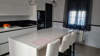 Casa en venta en Calle Navalmanzano, Número 3, Aracena de 455.000 €