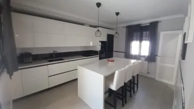 Casa en venta en Calle Navalmanzano, Número 3, Aracena de 455.000 €