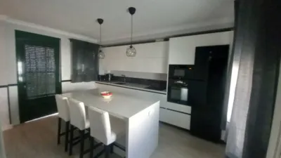 Casa en venta en Calle Navalmanzano, Número 3, Aracena de 455.000 €