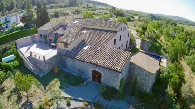 Chalet in Torrelles de Foix photo 34