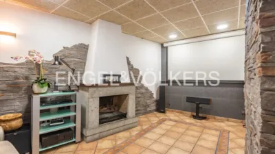 Villa in Molins de Rei photo 23