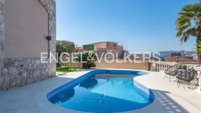 Villa in Molins de Rei photo 8