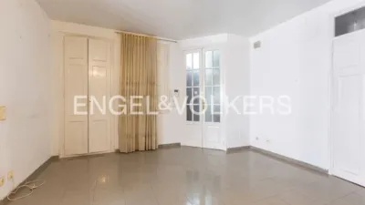 Apartment in Plaza del Ayuntamiento photo 10