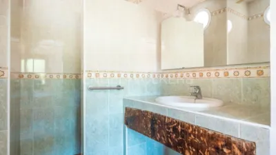 Rustic property in El Castillo de Las Guardas photo 11
