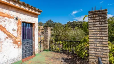 Rustic property in El Castillo de Las Guardas photo 48