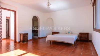 Rustic property in El Castillo de Las Guardas photo 5