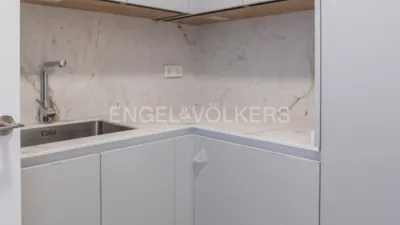 Apartment on Calle de Casado del Alisal photo 21