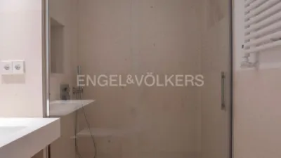 Apartment on Calle de Casado del Alisal photo 30