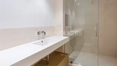 Apartment on Calle de Casado del Alisal photo 38