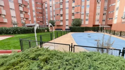Piso en alquiler en Calle C. de Albania - Imagen 10