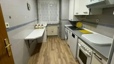 Piso en alquiler en Calle C. de Albania - Imagen 4