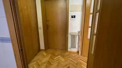 Piso en alquiler en Calle C. de Albania - Imagen 5