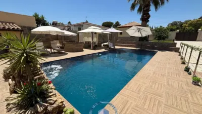 Chalet in Oromana photo 2