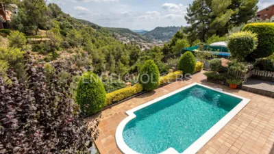 House in Vallirana photo 5