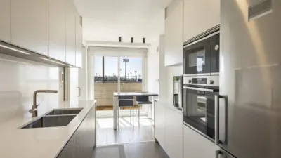 Apartment in Sant Feliu de Llobregat photo 3
